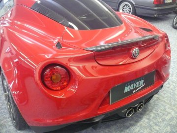 alfa-romeo-4c-rosso-forte
