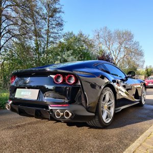 ferrari-812-superfast