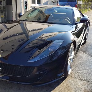 ferrari-812-superfast