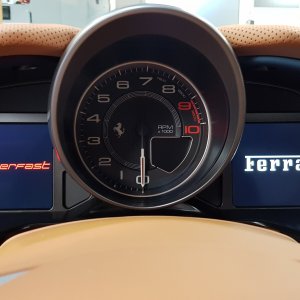 ferrari-812-superfast