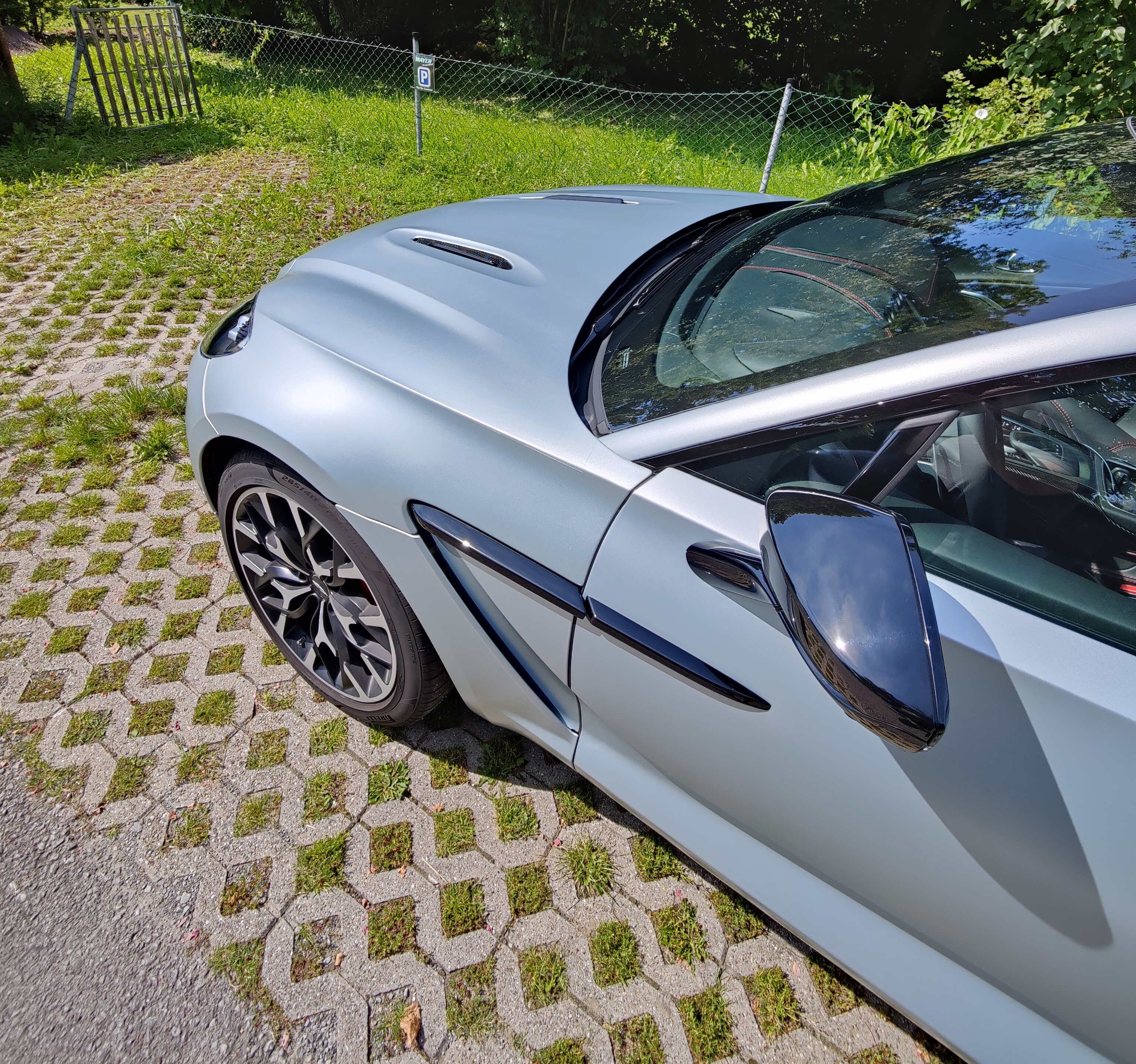 Aston Martin DBX Matt Lackschutzfolie