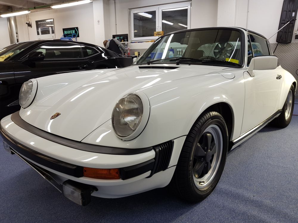 porsche 911 detailing