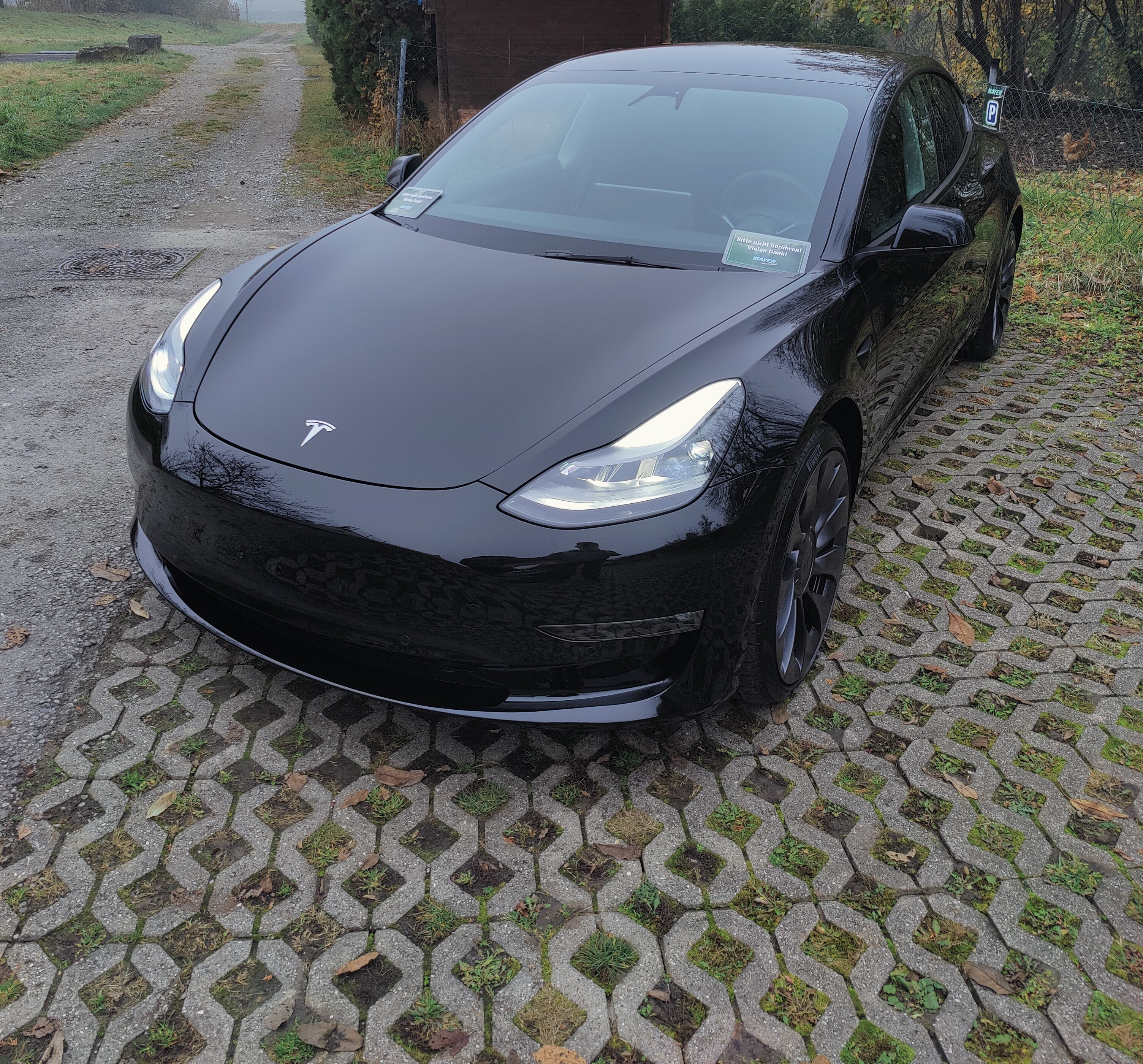 tesla model 3 lackschutzfolie und keramikversiegelung