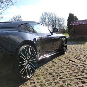 Aston Martin Superleggera komplett in Lackschutzfolie